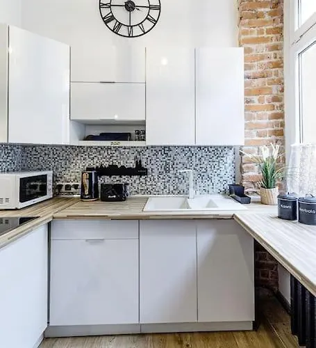 Rzeznicza 24 * Breslavia